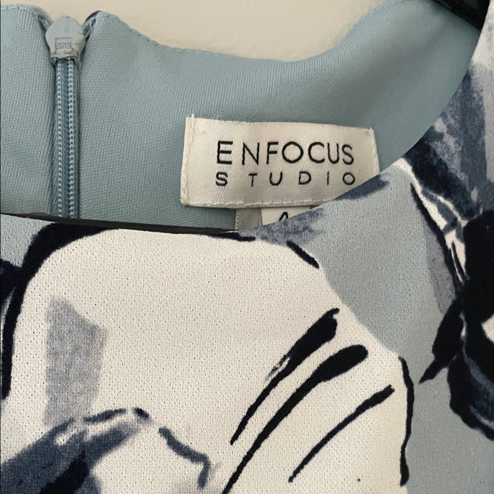 Enfocus Studio Floral Midi Dress‎ - Blue and White - Picture 3 of 13